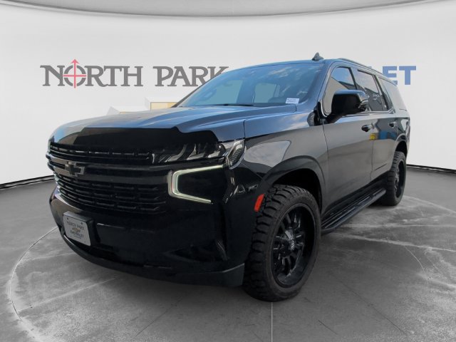 Used 2021 Chevrolet Tahoe RST w/ Luxury Package AWD/4WD image 7