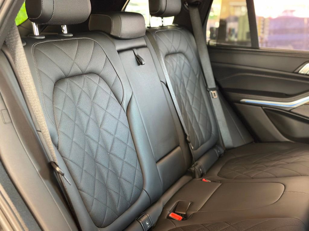 Used 2023 BMW X5 xDrive45e w/ Executive Package image 47