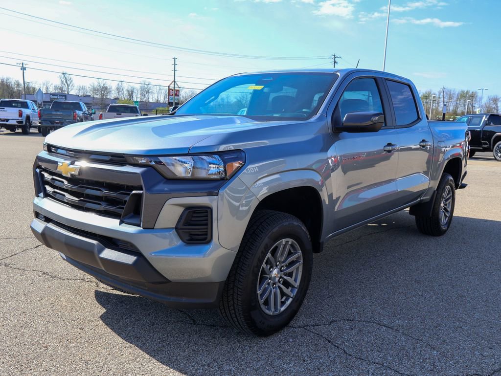Used 2024 Chevrolet Colorado LT RWD image 21