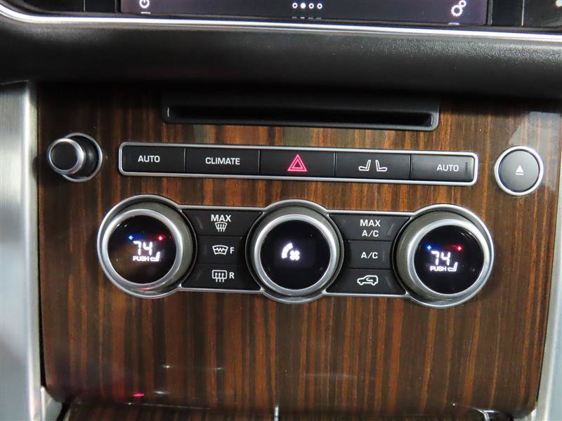 Used 2016 Land Rover Range Rover Supercharged AWD/4WD image 29