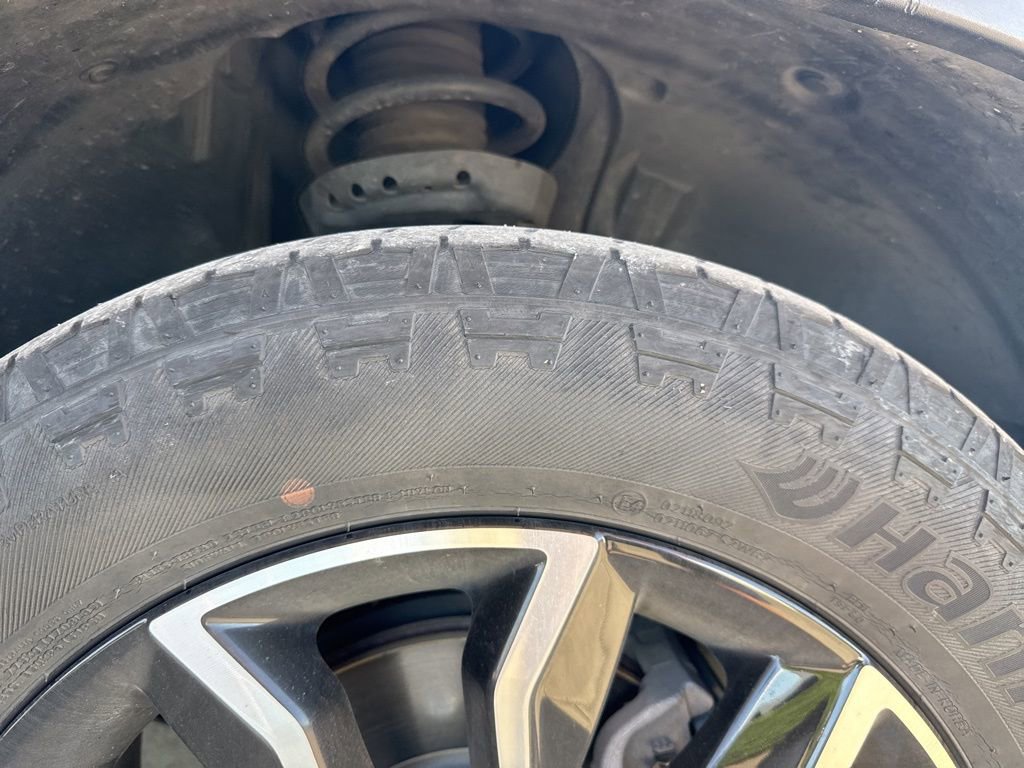 Used 2023 Chevrolet TrailBlazer ACTIV w/ Sun and Liftgate Package image 32