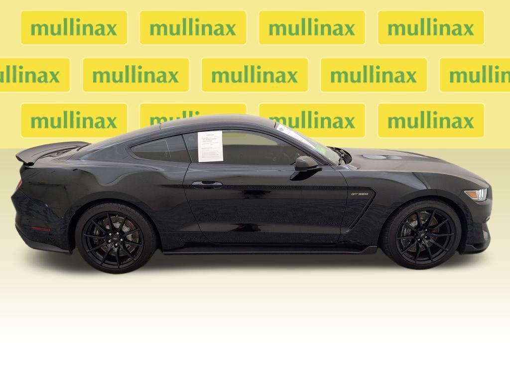 Used 2016 Ford Mustang Shelby GT350 w/ Track Package image 2