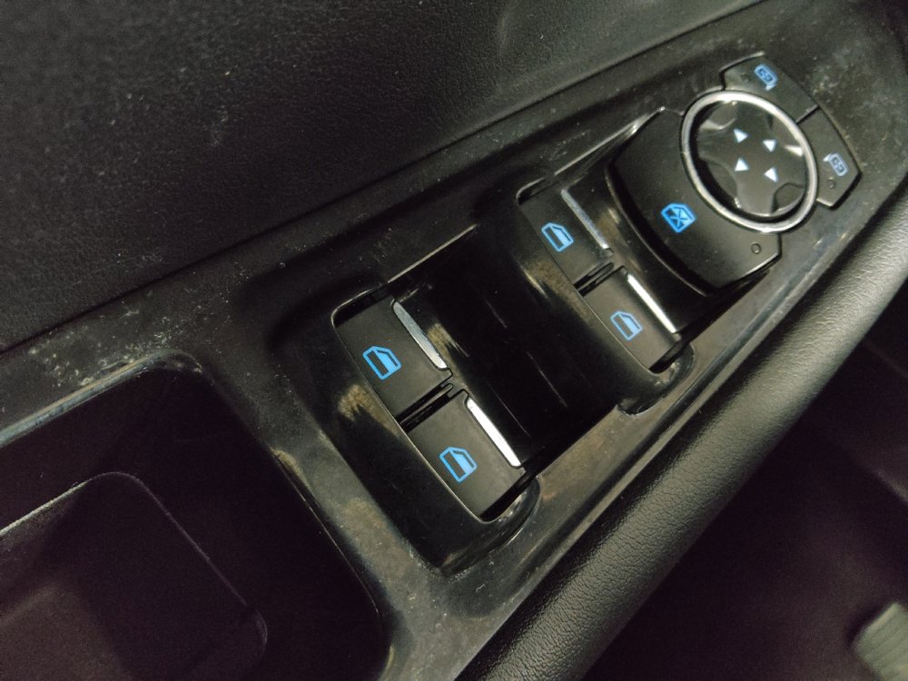 Used 2016 Ford Edge SEL w/ Equipment Group 201A image 27