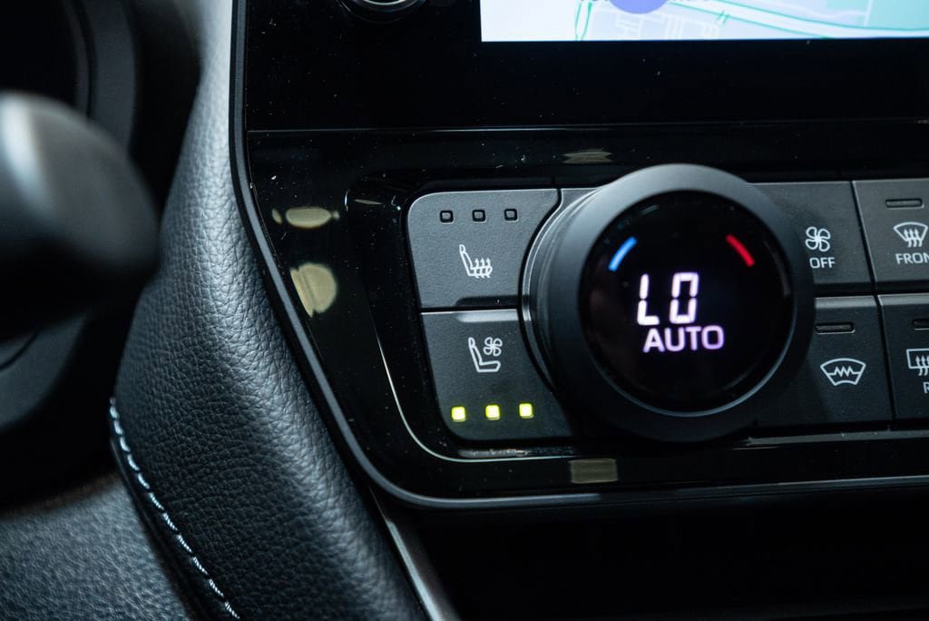 Certified 2025 Toyota Grand Highlander AWD image 28