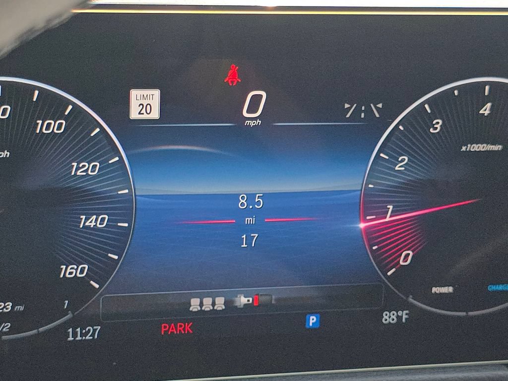 New 2026 Mercedes-Benz GLB 250 4MATIC image 29