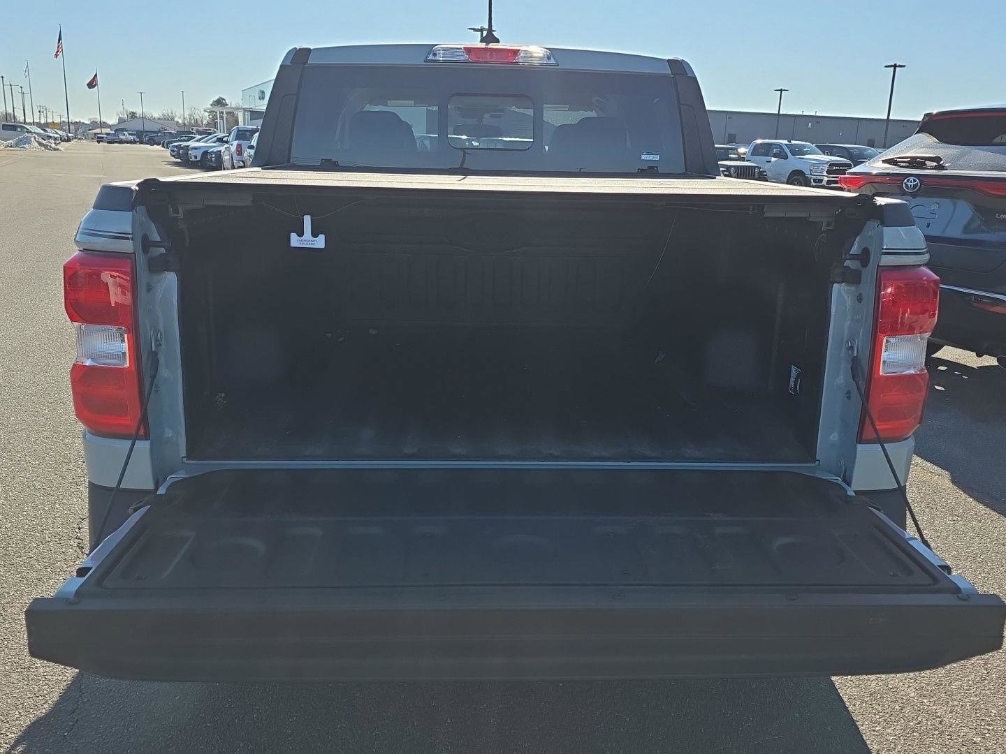 Used 2024 Ford Maverick Lariat w/ 4K Tow Package image 27