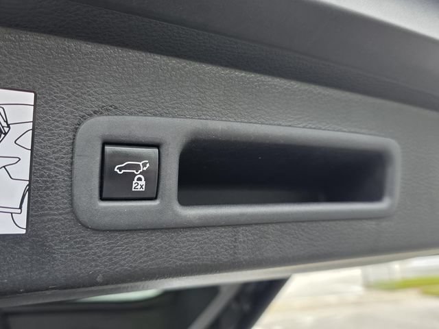 Used 2022 Toyota Sienna XLE FWD image 14