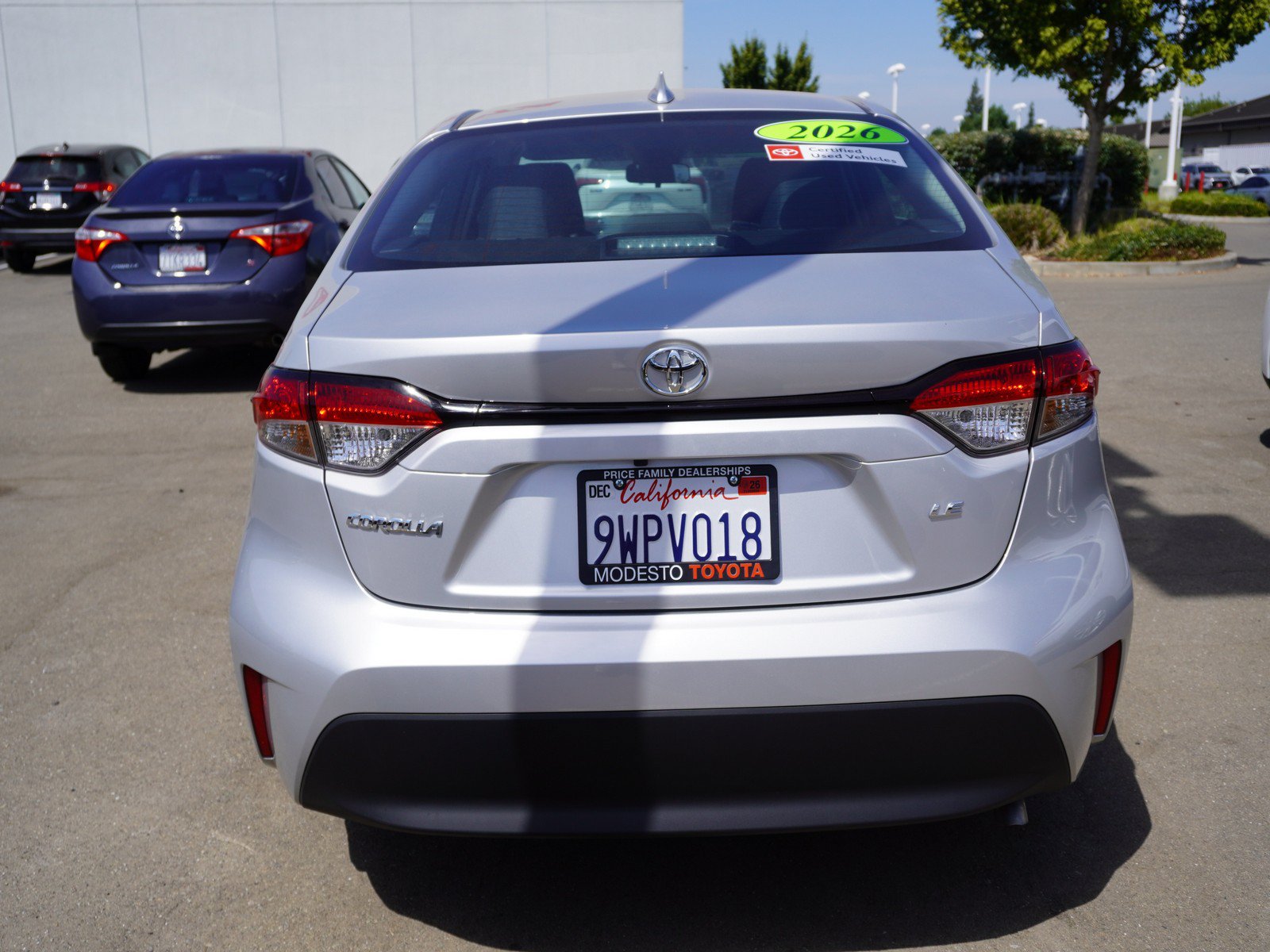 Used 2026 Toyota Corolla LE w/ LE Premium Package FWD image 9