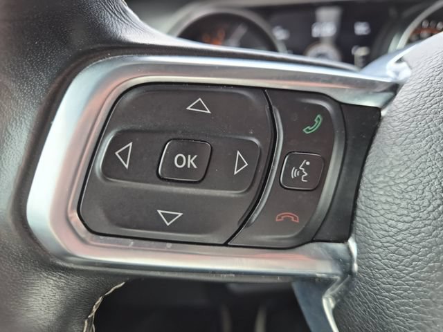 Used 2020 Jeep Wrangler Unlimited Sahara w/ Uconnect 4C Nav & Sound Group AWD/4WD image 33