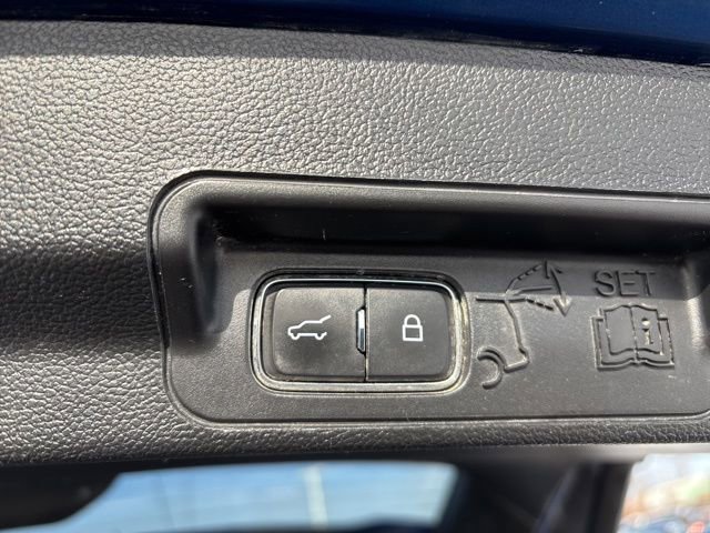 Used 2020 Ford Explorer ST w/ ST Street Pack image 38