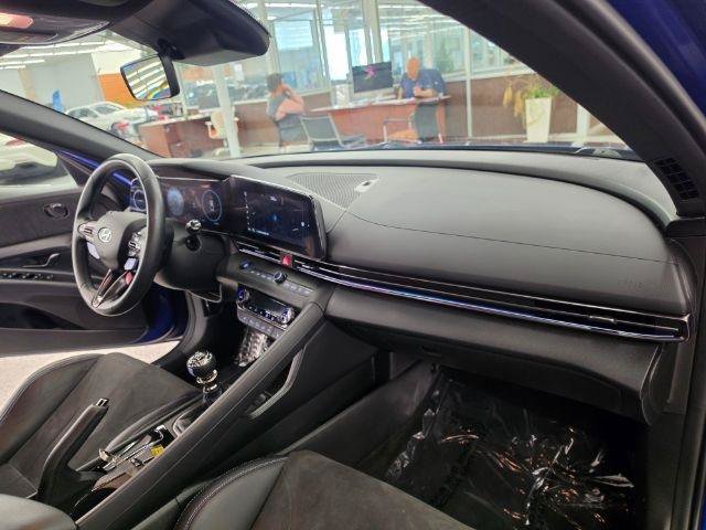 Used 2023 Hyundai Elantra N FWD image 9
