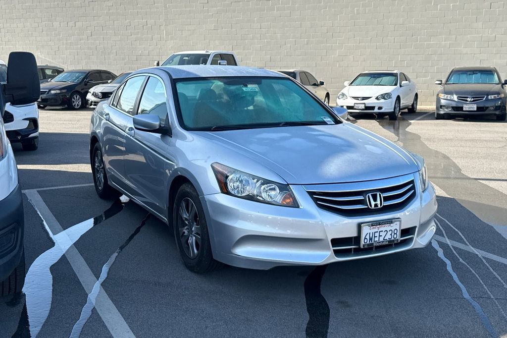 Used 2012 Honda Accord SE image 2