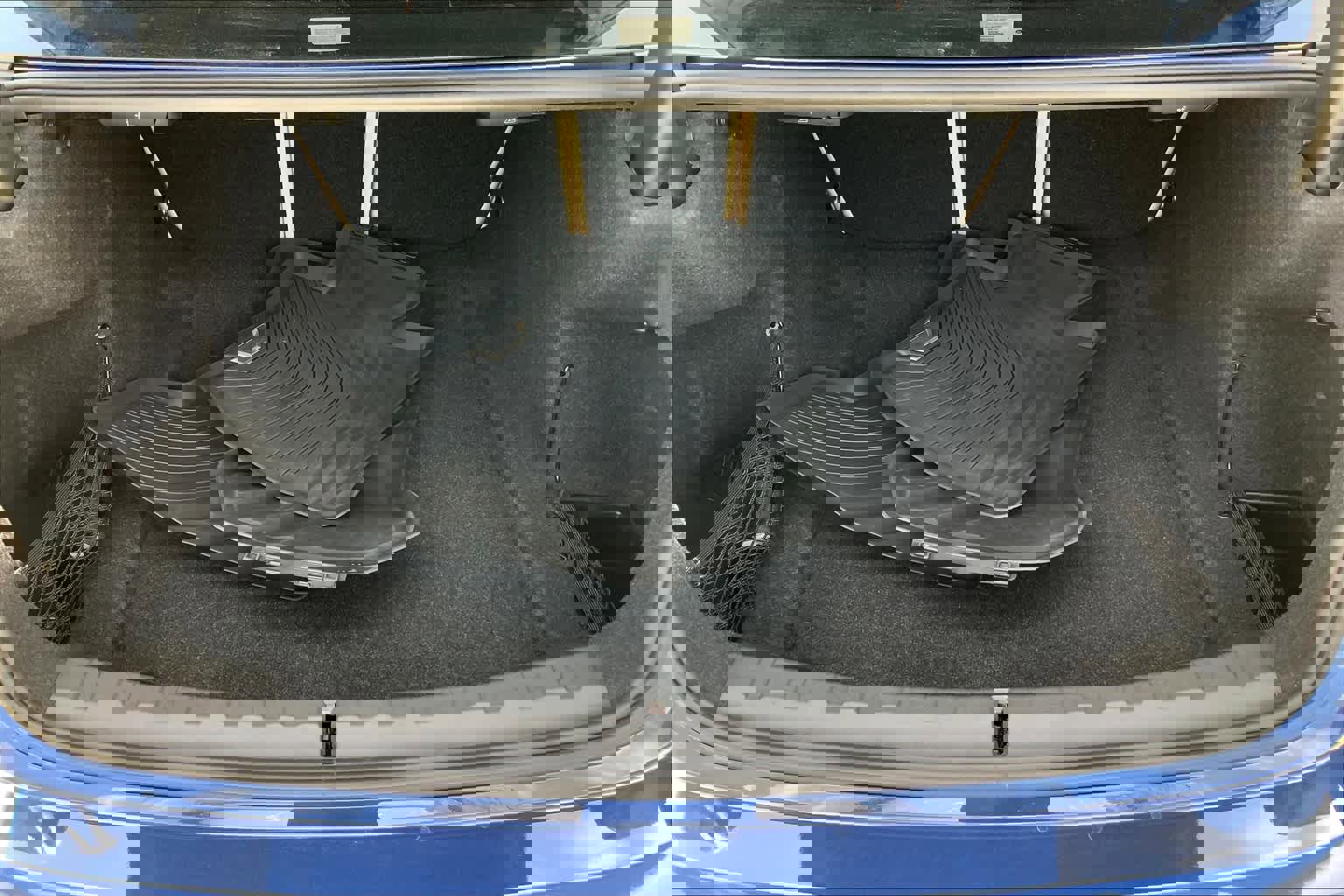 Used 2021 BMW 330i Sedan w/ Premium Package image 65