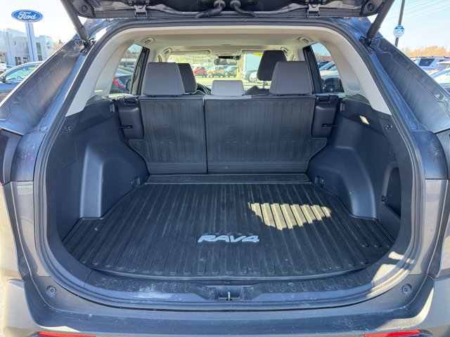 Used 2024 Toyota RAV4 XLE w/ Convenience Package AWD/4WD image 24