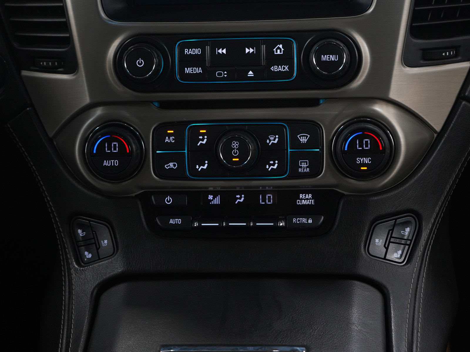 Used 2018 GMC Yukon XL Denali w/ Open Road Package image 17