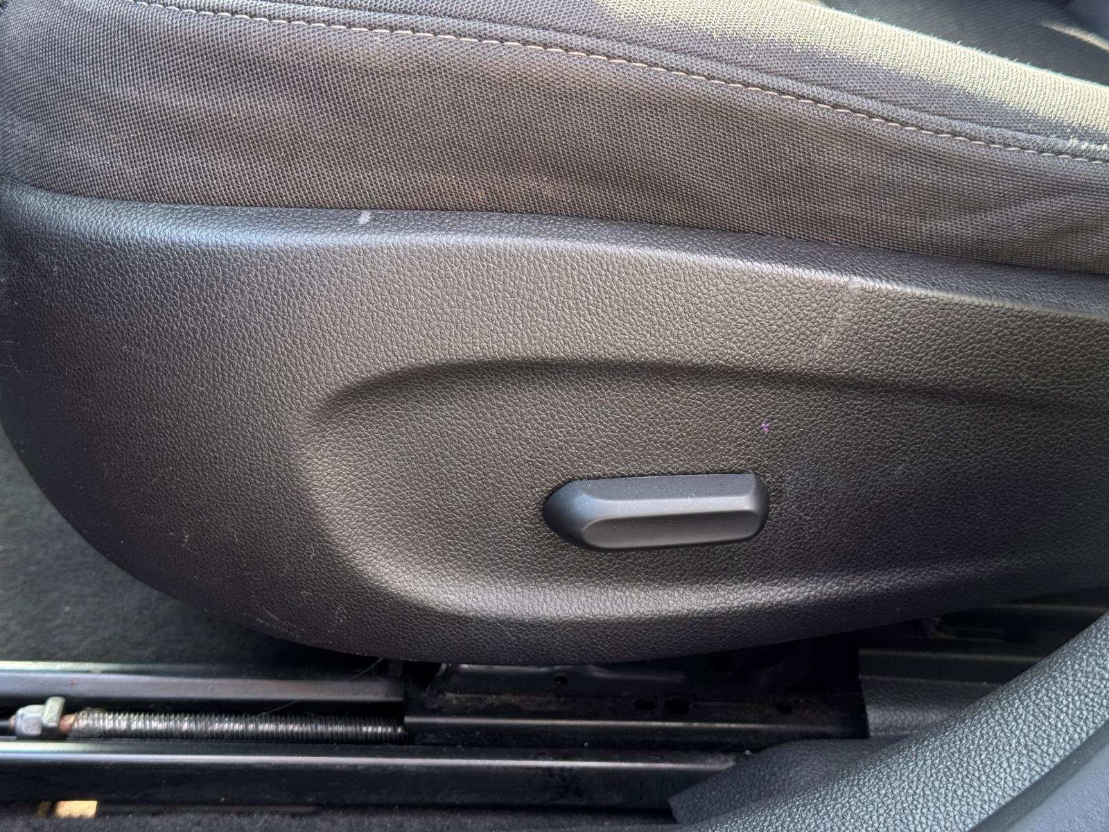 Used 2014 Chevrolet Cruze LT w/ All-Star Edition image 14