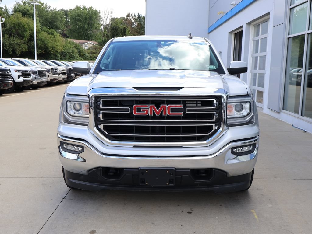 Used 2018 GMC Sierra 1500 SLE w/ SLE Value Package AWD/4WD image 5