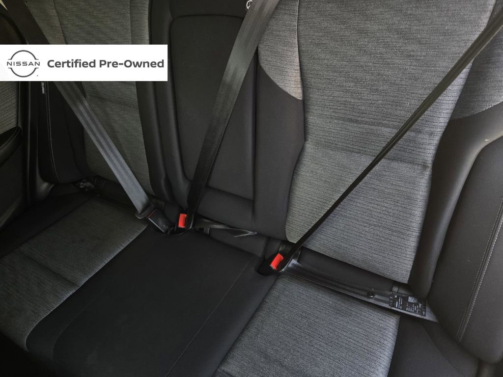 Certified 2023 Nissan Rogue SV image 12