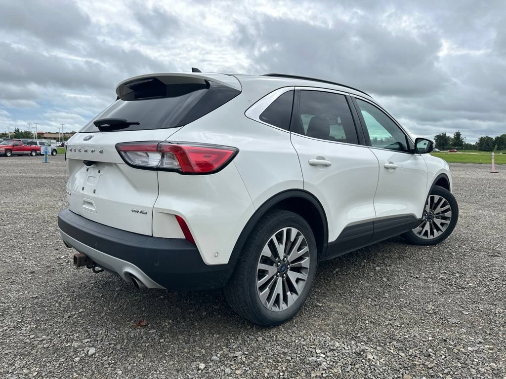 Used 2020 Ford Escape Titanium w/ Titanium Premium Package 2.0 AWD/4WD image 13