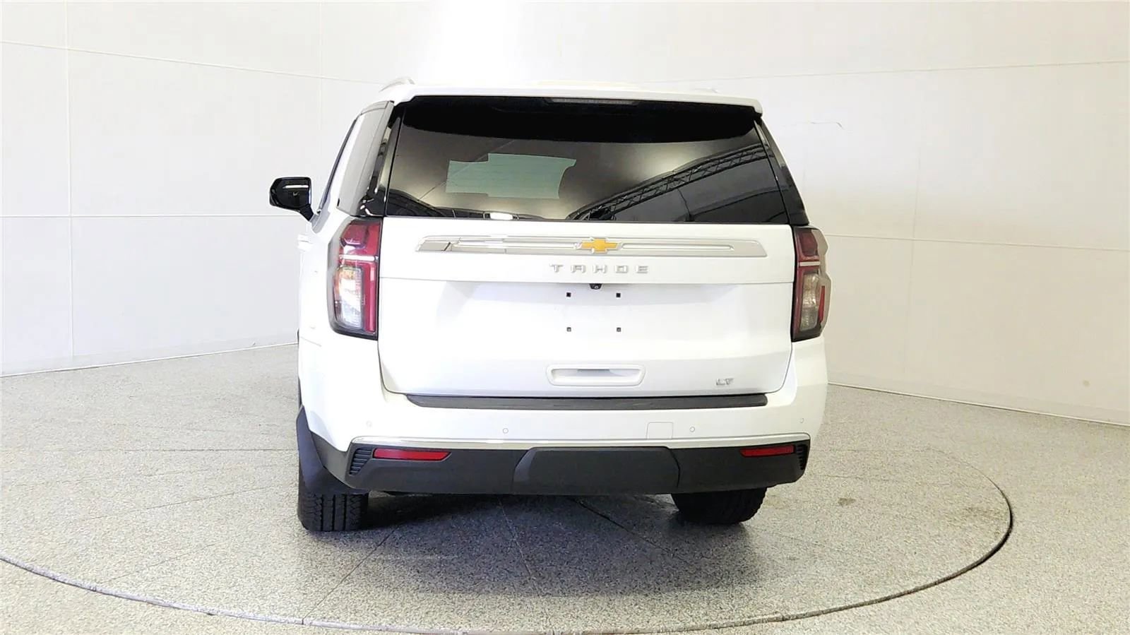 Used 2021 Chevrolet Tahoe LT w/ LT Signature Plus Package AWD/4WD image 6
