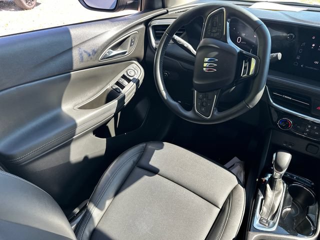 Used 2024 Buick Encore GX Sport Touring AWD/4WD image 19