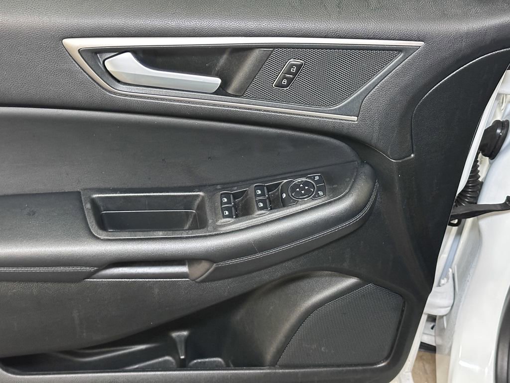 Certified 2023 Ford Edge SEL AWD/4WD image 22