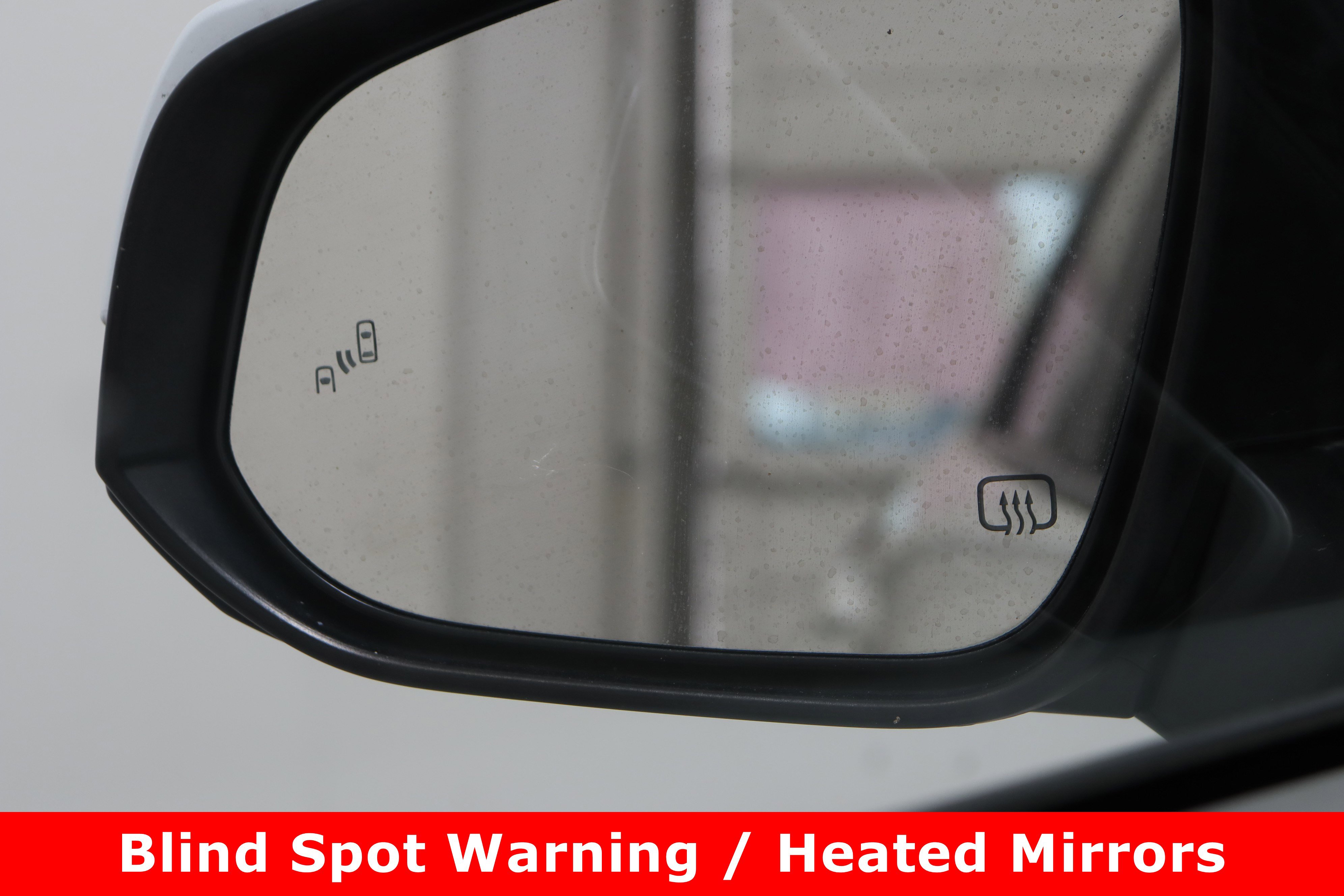 Used 2023 Toyota Corolla Cross LE image 21