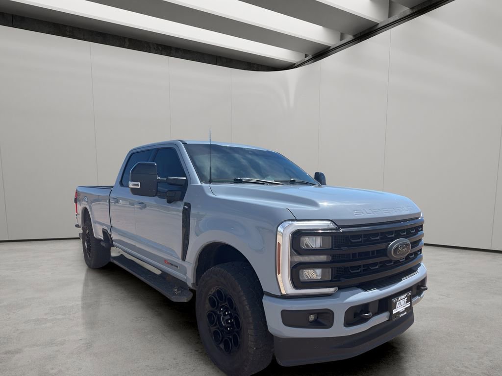 Used 2024 Ford F350 Lariat w/ Black Appearance Package AWD/4WD image 7