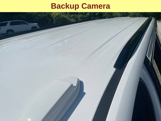 Certified 2025 GMC Yukon XL AT4 w/ LPO, Floor Liner Package AWD/4WD image 9
