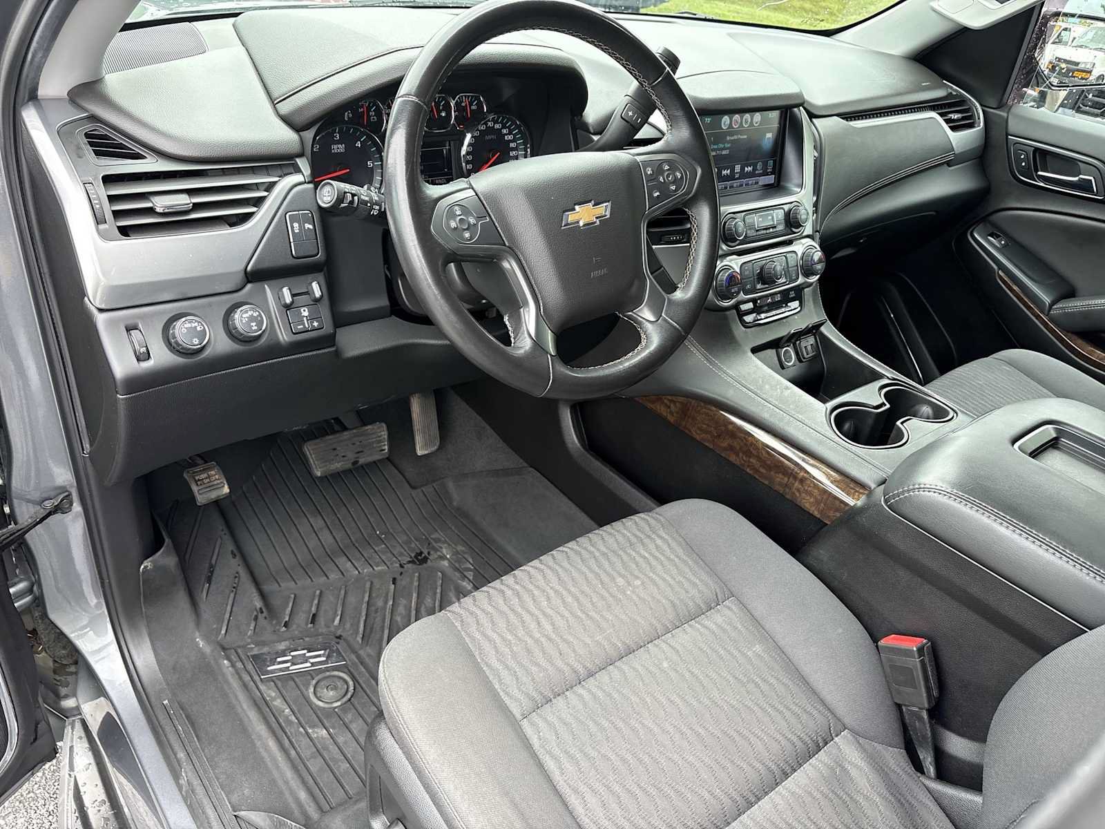 Used 2020 Chevrolet Tahoe LS w/ Max Trailering Package AWD/4WD image 10