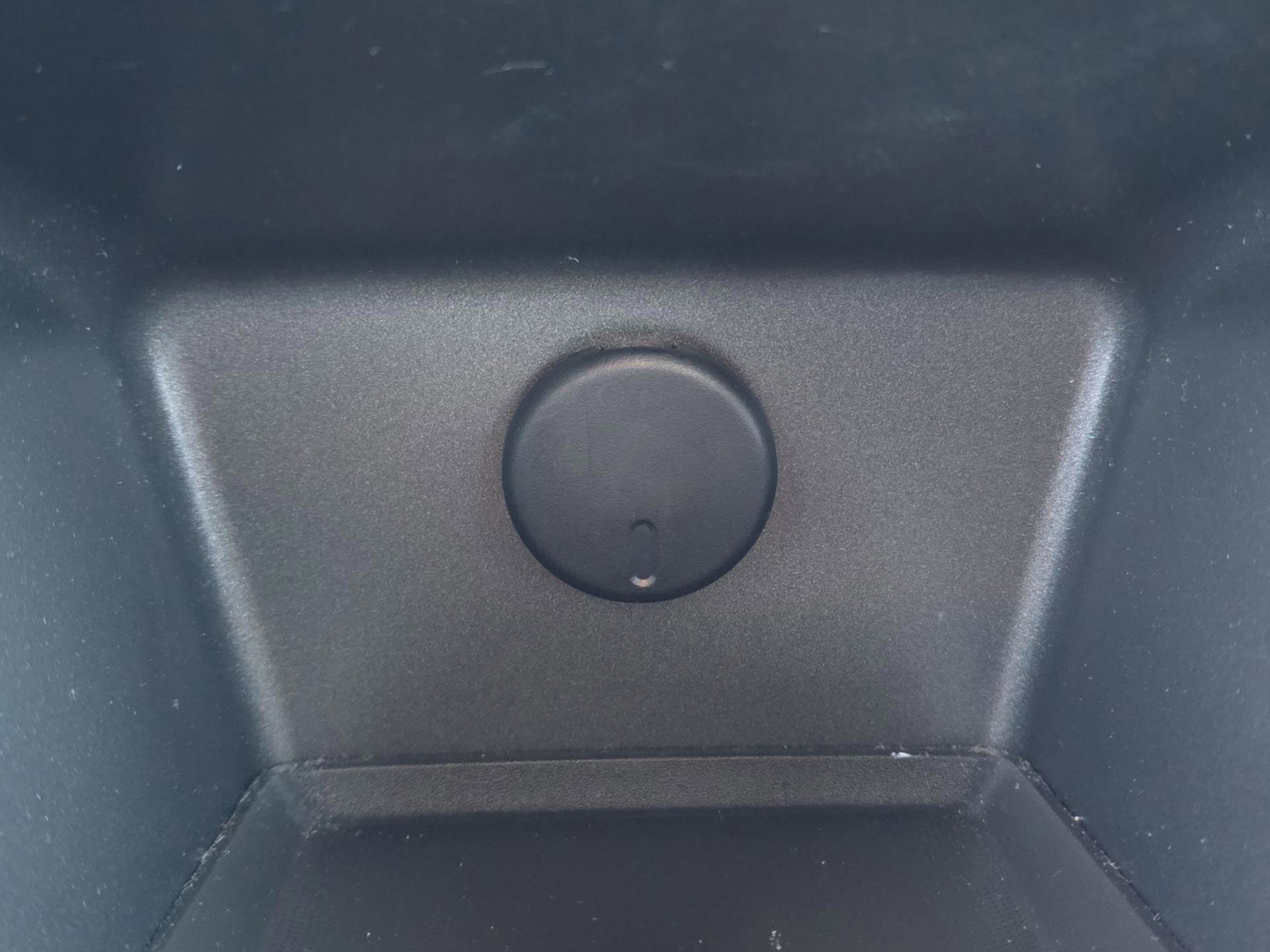 Used 2017 Chevrolet Equinox LS image 28