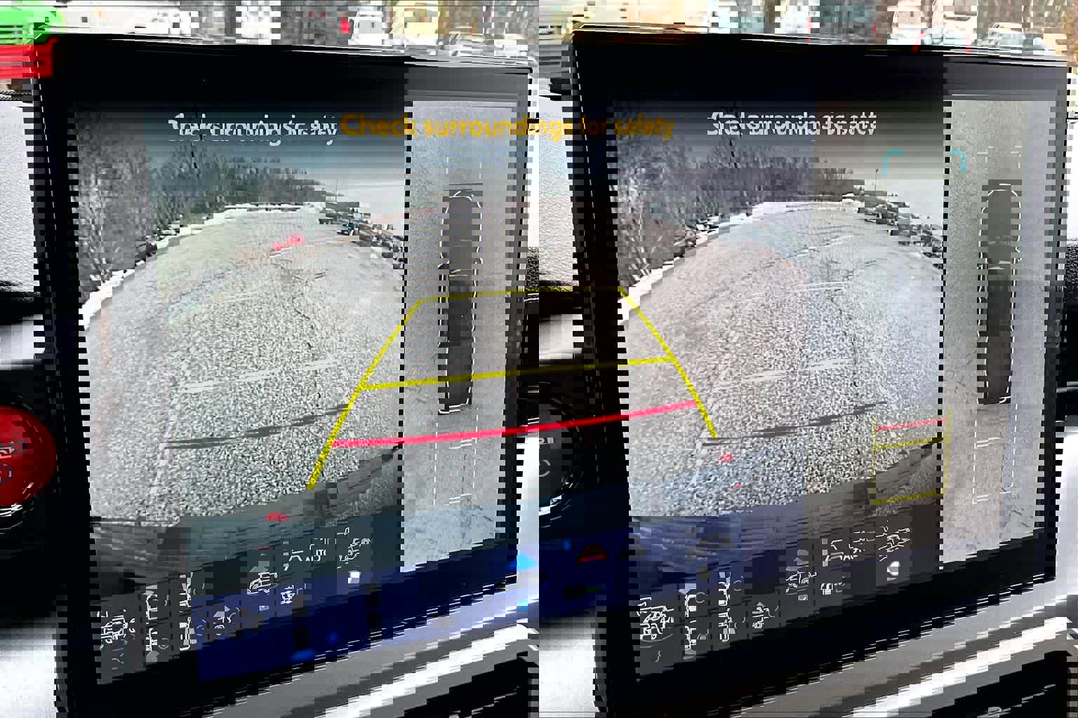 Used 2024 Toyota Tacoma TRD Off-Road w/ TRD Off Road Premium Package image 29