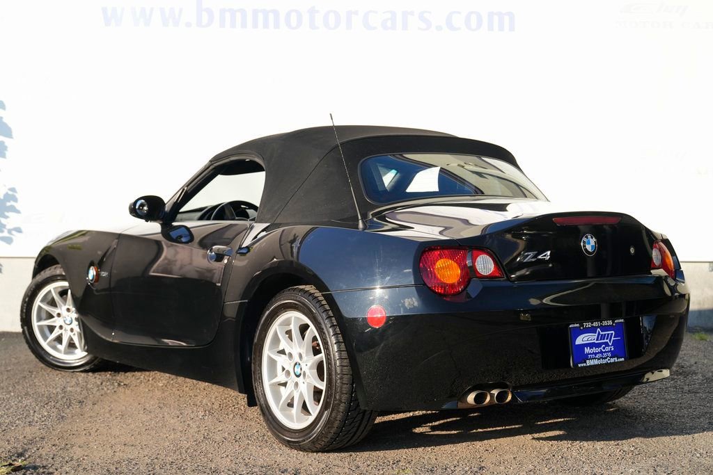 Used 2003 BMW Z4 2.5i image 5