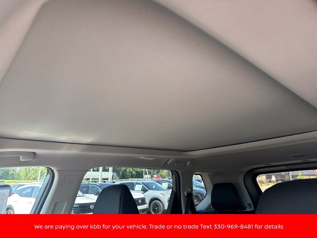 New 2026 Nissan Rogue Dark Armor AWD/4WD image 13