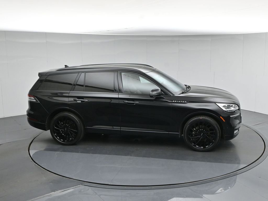 Used 2022 Lincoln Aviator Reserve w/ Equipment Group 201A image 54