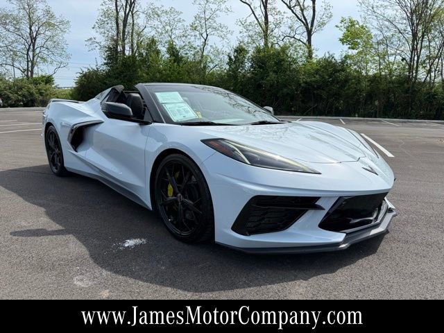 Used 2022 Chevrolet Corvette Stingray Premium Conv w/ Z51 Performance Package RWD image 3