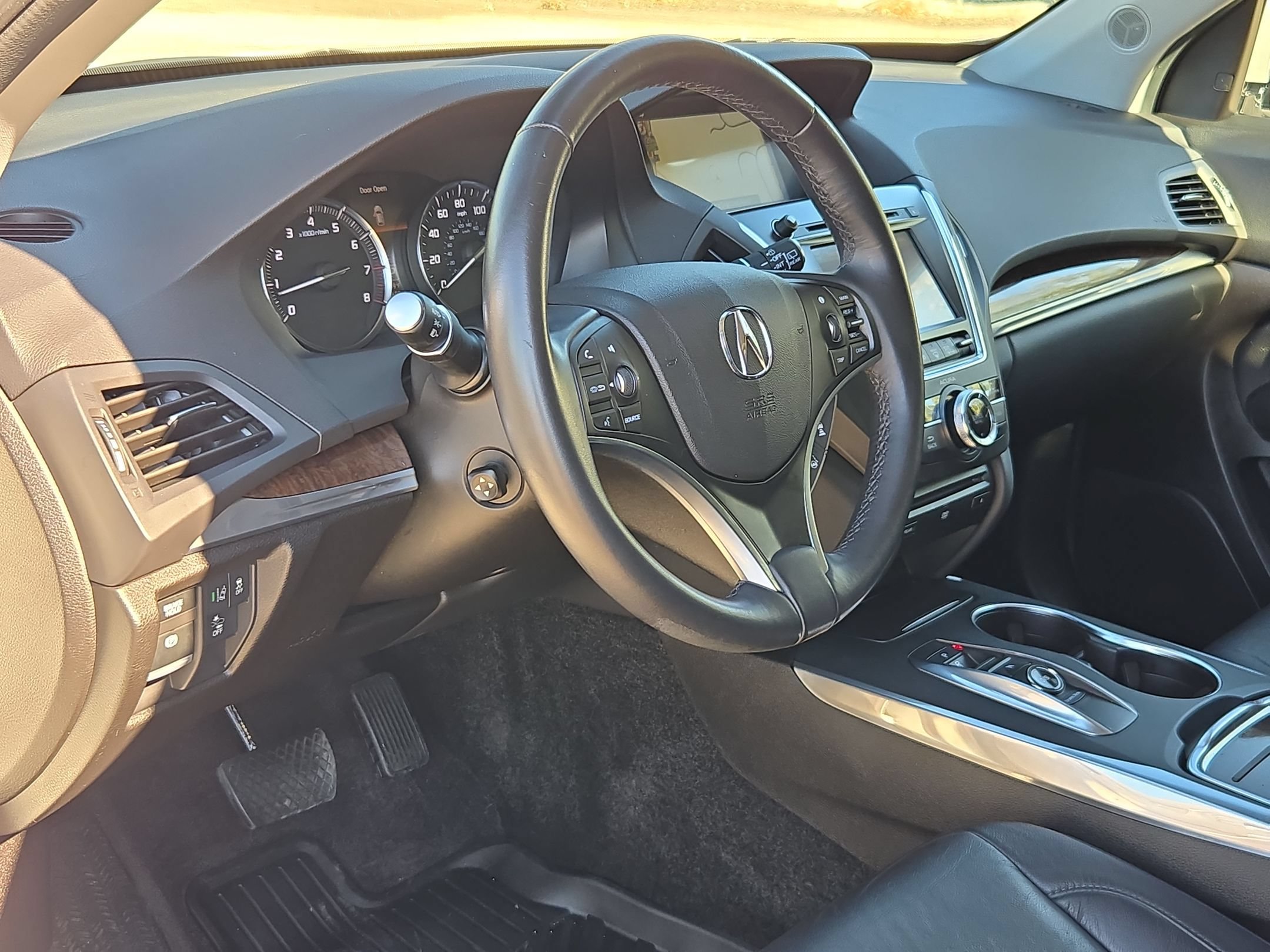 Used 2018 Acura MDX w/ Tech & Entertainment Pkg FWD image 9