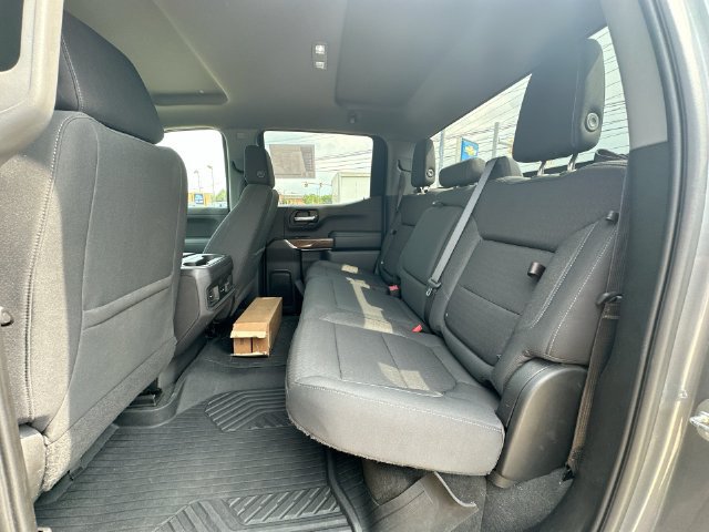 Used 2021 Chevrolet Silverado 1500 LT Trail Boss w/ Bed Protection Package AWD/4WD image 30