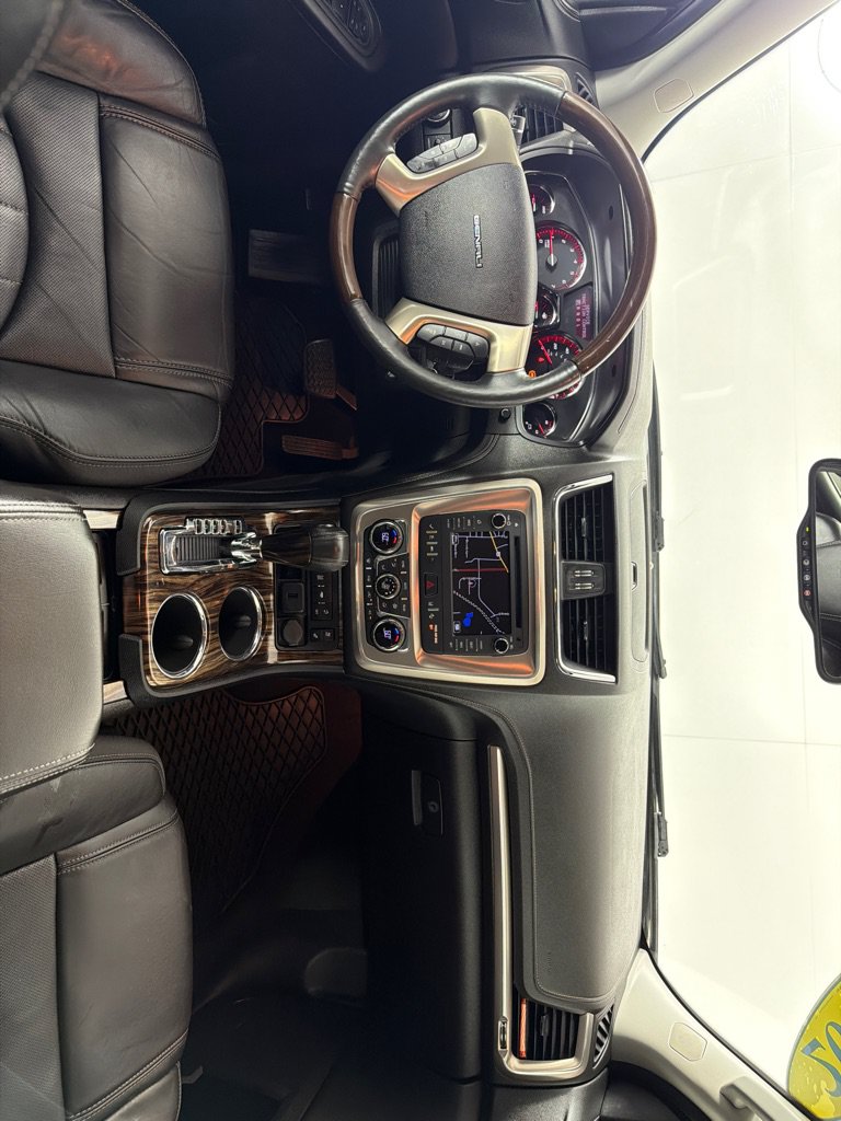 Used 2015 GMC Acadia Denali AWD/4WD image 29