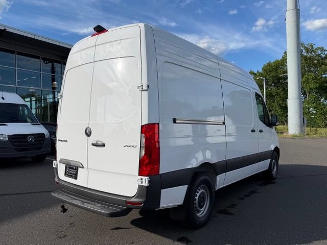 New 2026 Mercedes-Benz Sprinter 2500 image 7