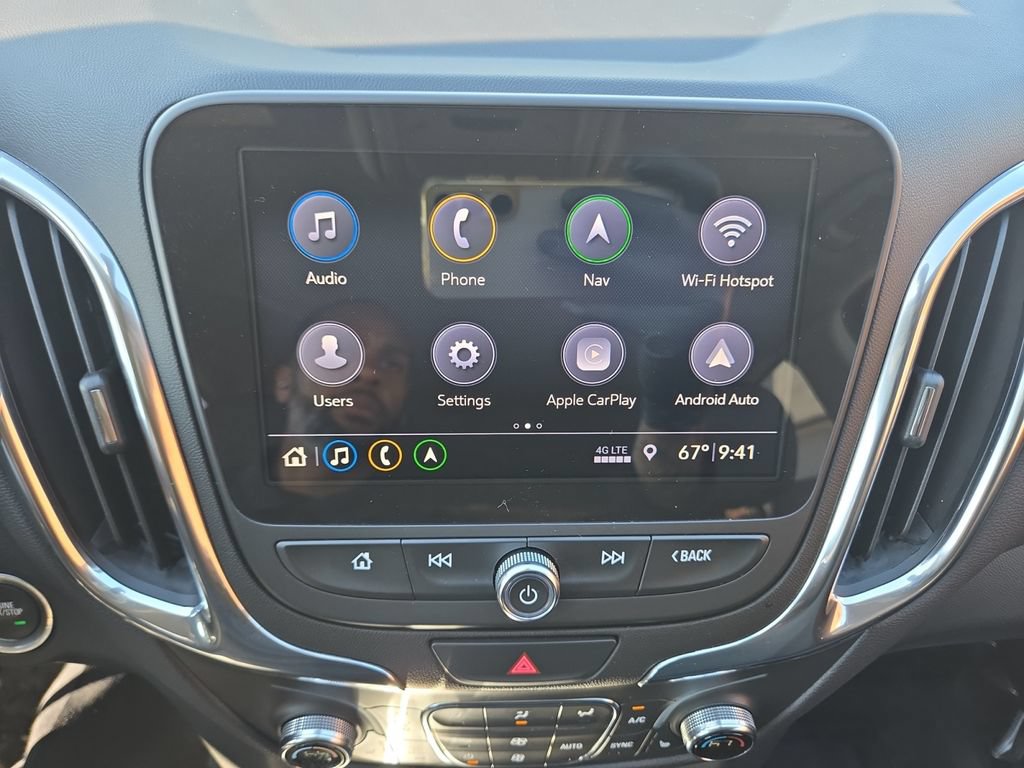 Used 2021 Chevrolet Equinox LT FWD image 19