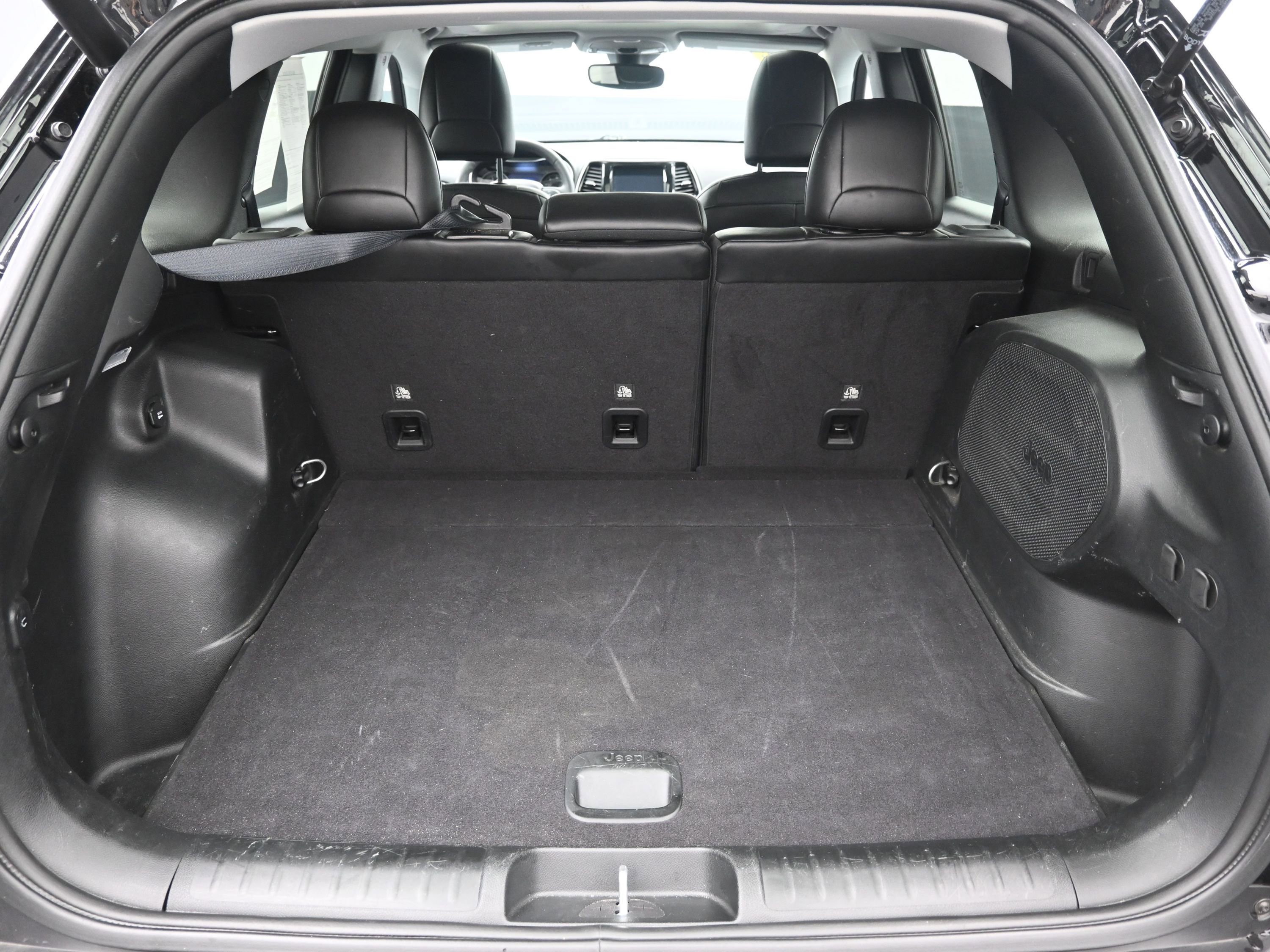 Used 2022 Jeep Cherokee Limited image 23