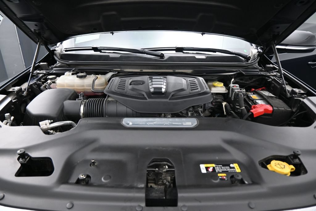 Used 2025 Jeep Wagoneer 4WD image 31
