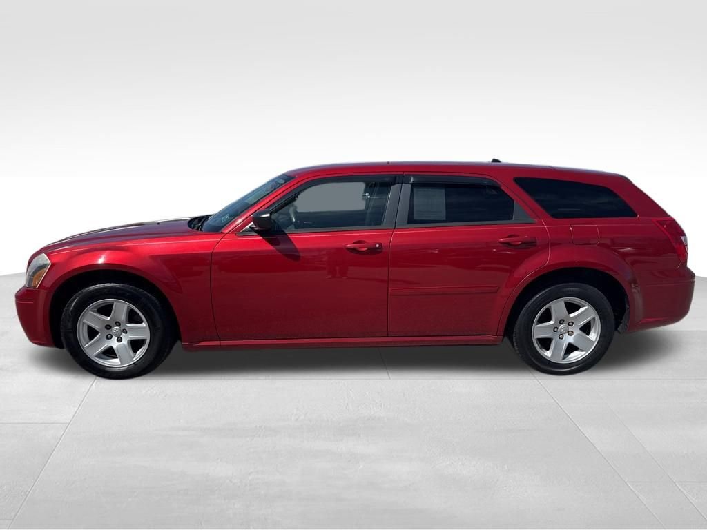 Used 2005 Dodge Magnum SE RWD image 3