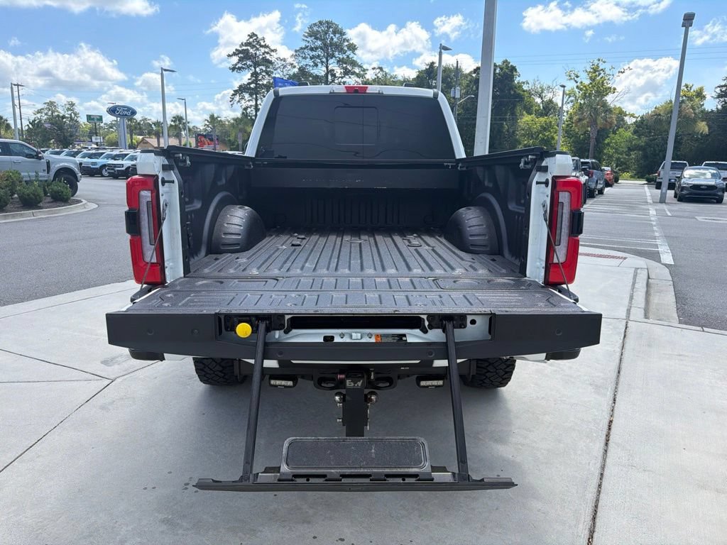 Certified 2024 Ford F350 Platinum w/ Tremor Off-Road Package AWD/4WD image 8