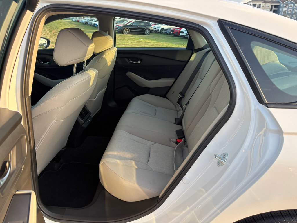 Certified 2025 Honda Accord SE image 24