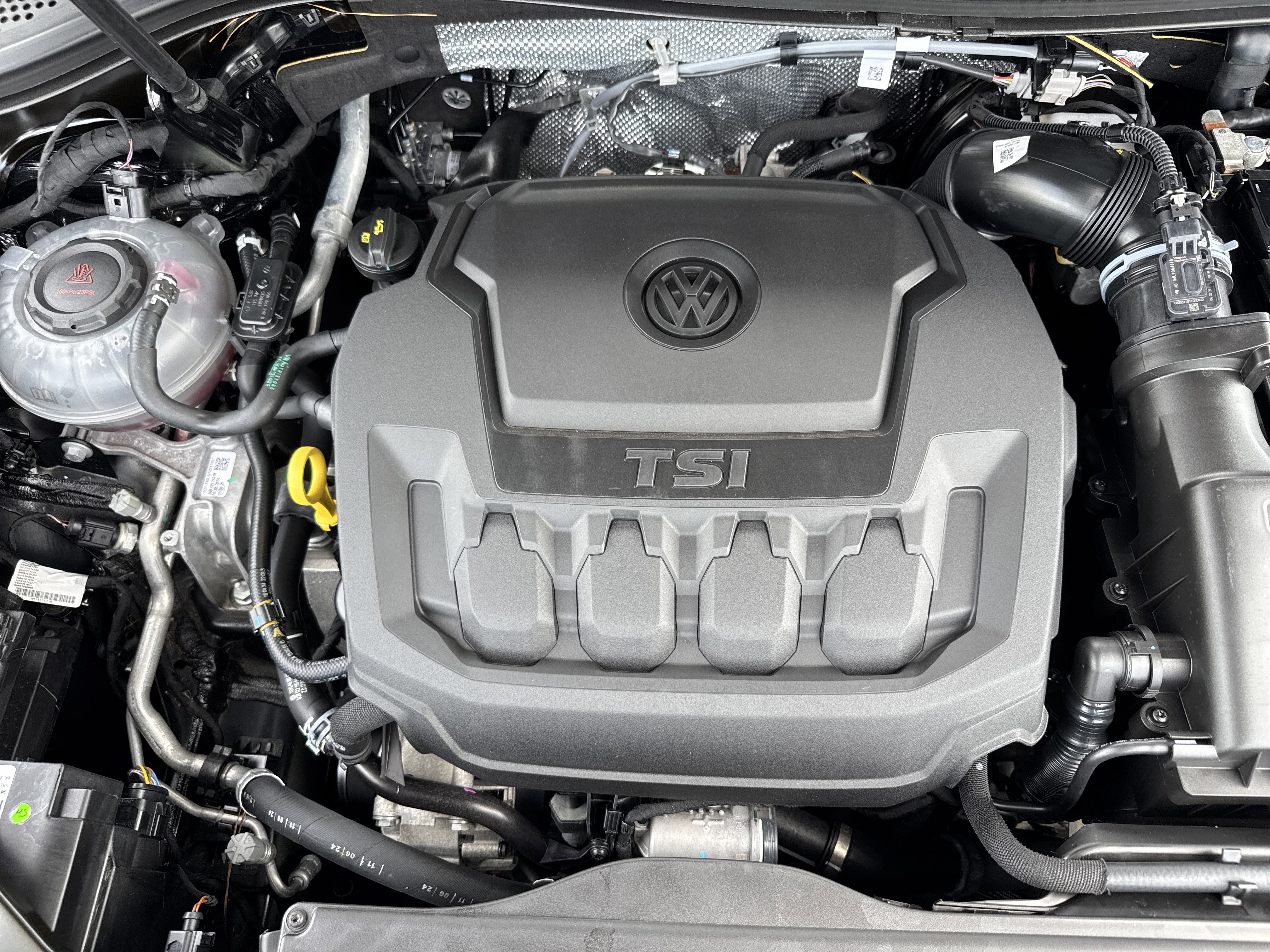 Used 2024 Volkswagen Tiguan S FWD image 31