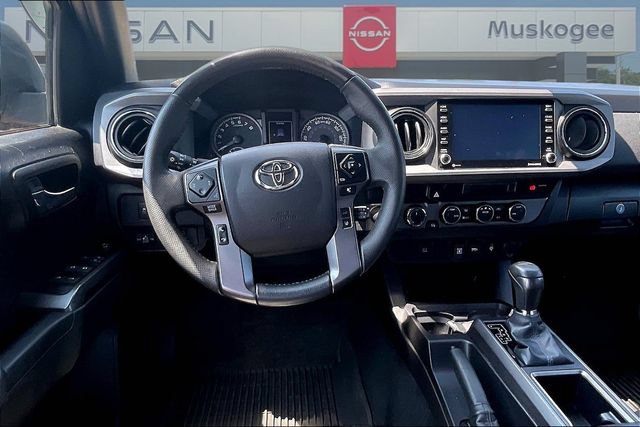 Used 2023 Toyota Tacoma TRD Off-Road AWD/4WD image 9