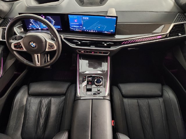 Used 2024 BMW X7 M60i w/ Executive Package AWD/4WD image 4