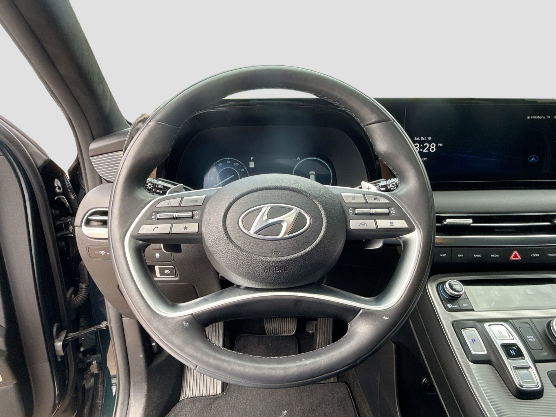 Used 2024 Hyundai Palisade Calligraphy image 12